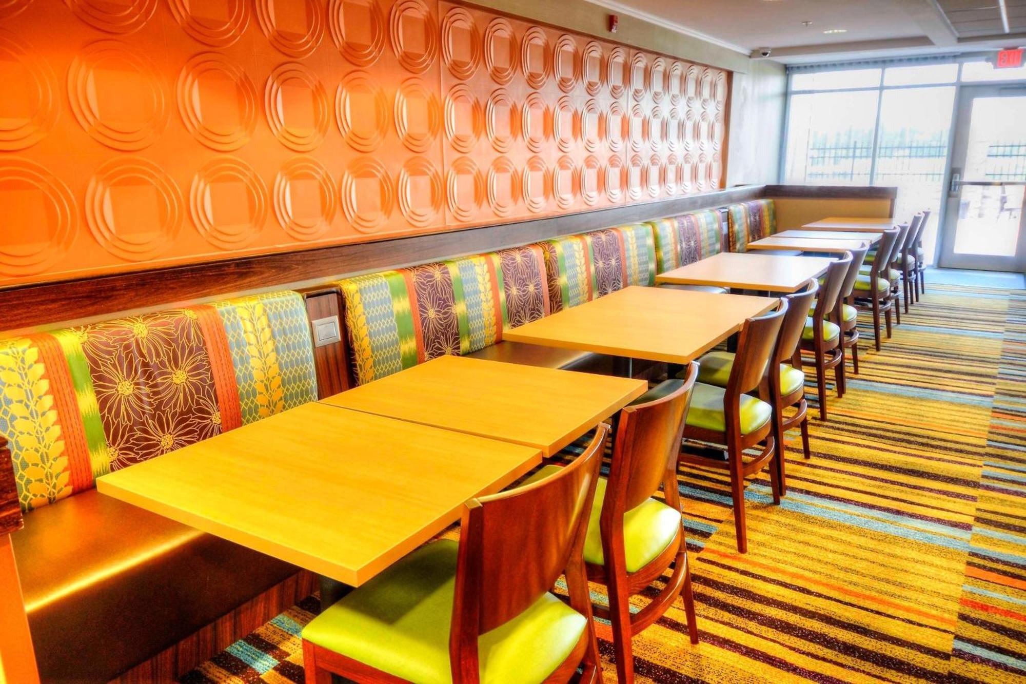 Fairfield Inn & Suites By Marriott Принстон Экстерьер фото