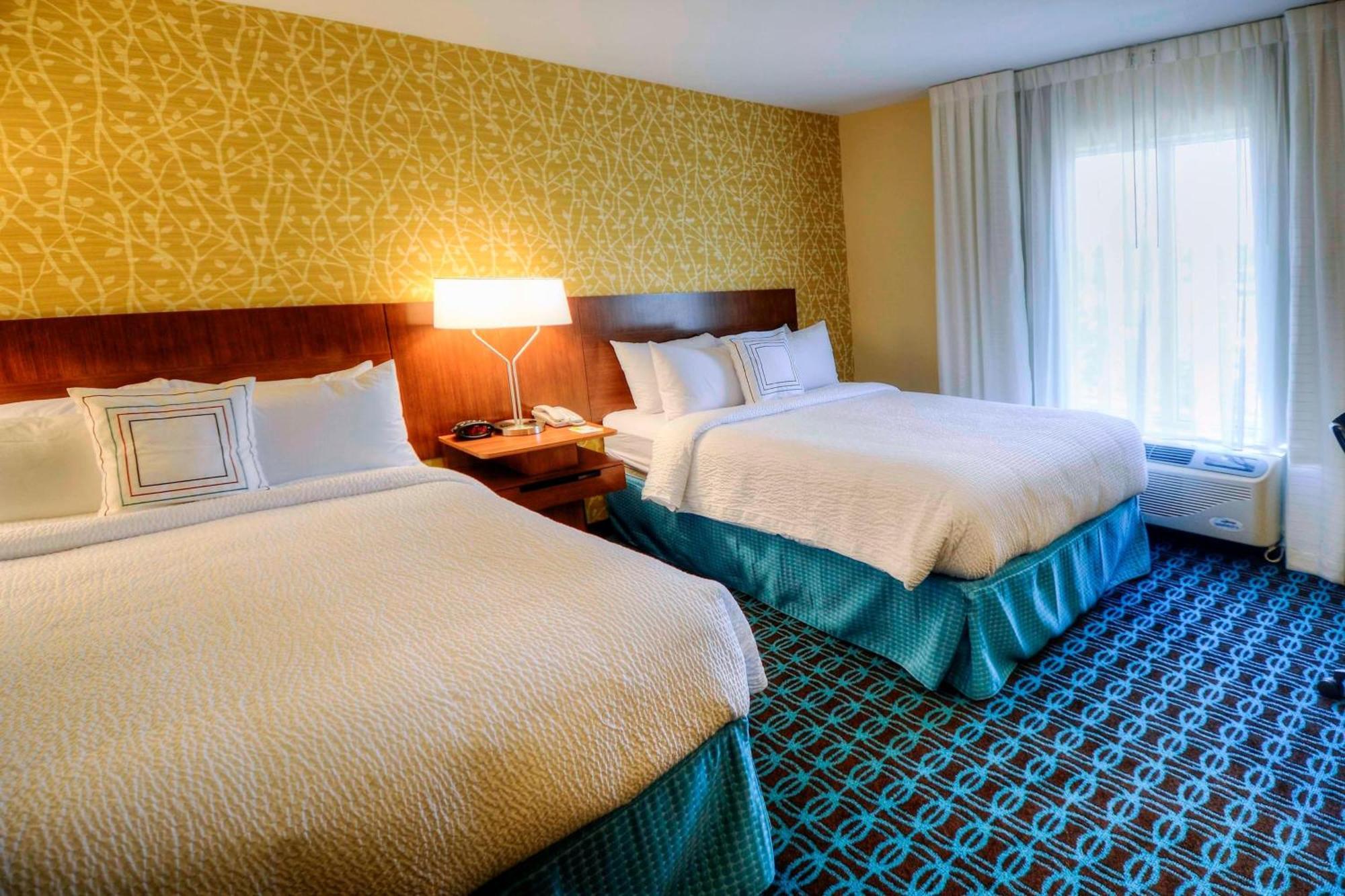Fairfield Inn & Suites By Marriott Принстон Экстерьер фото
